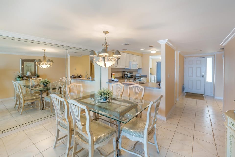 Captains Walk Unit 455 Apartment in Hilton Head Island