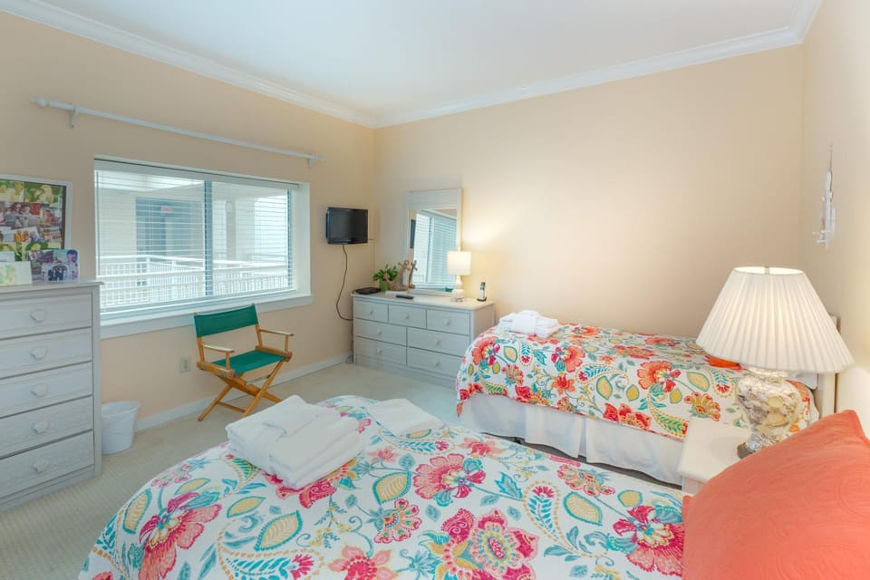 Captains Walk Unit 455 Apartment in Hilton Head Island