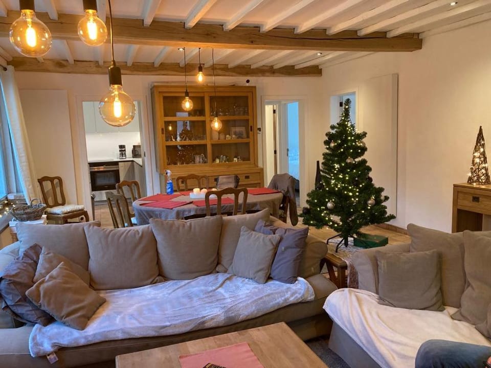 Maison L’ Ambléve House in Wallonia, Belgium