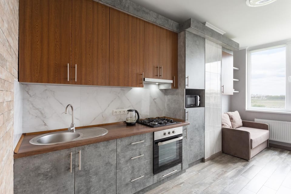 Kitchen or kitchenette, Dining area, oven, stove