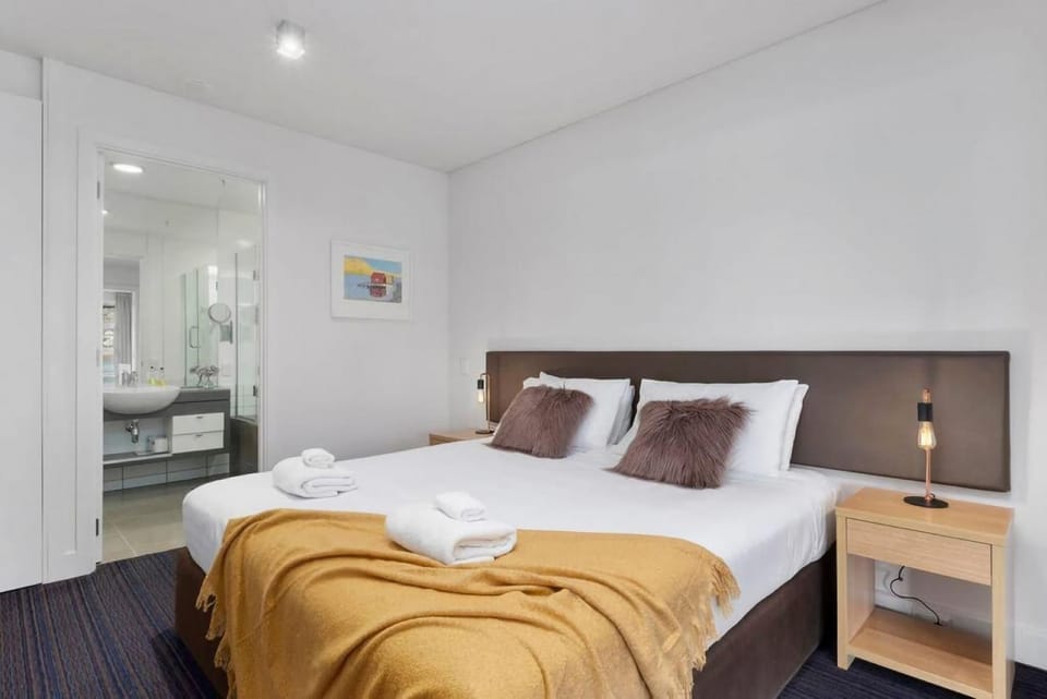 Marina Views - Apt 207 opposite the lake front Apartment in Queenstown