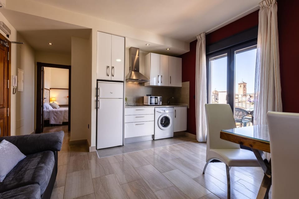 Kitchen or kitchenette, Living room, Dining area