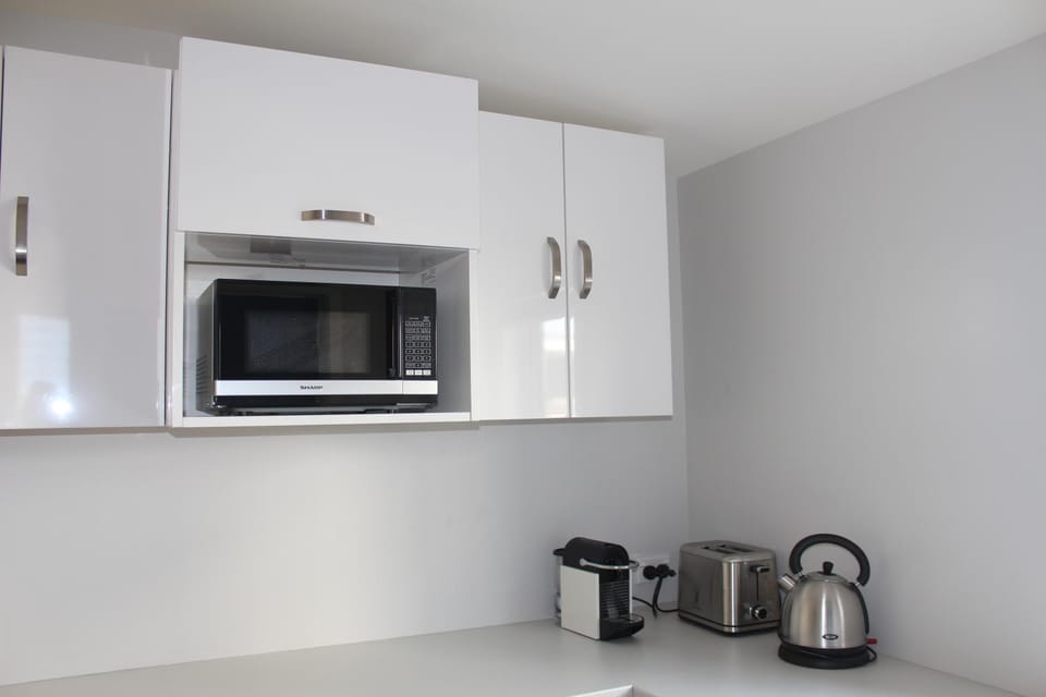 Coffee/tea facilities, Kitchen or kitchenette
