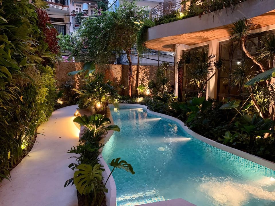 Pool view, Swimming pool, Swimming pool