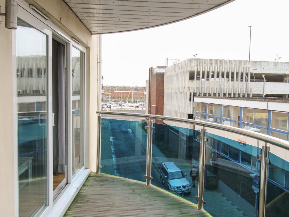 Nautical Breeze Apartment in Weymouth