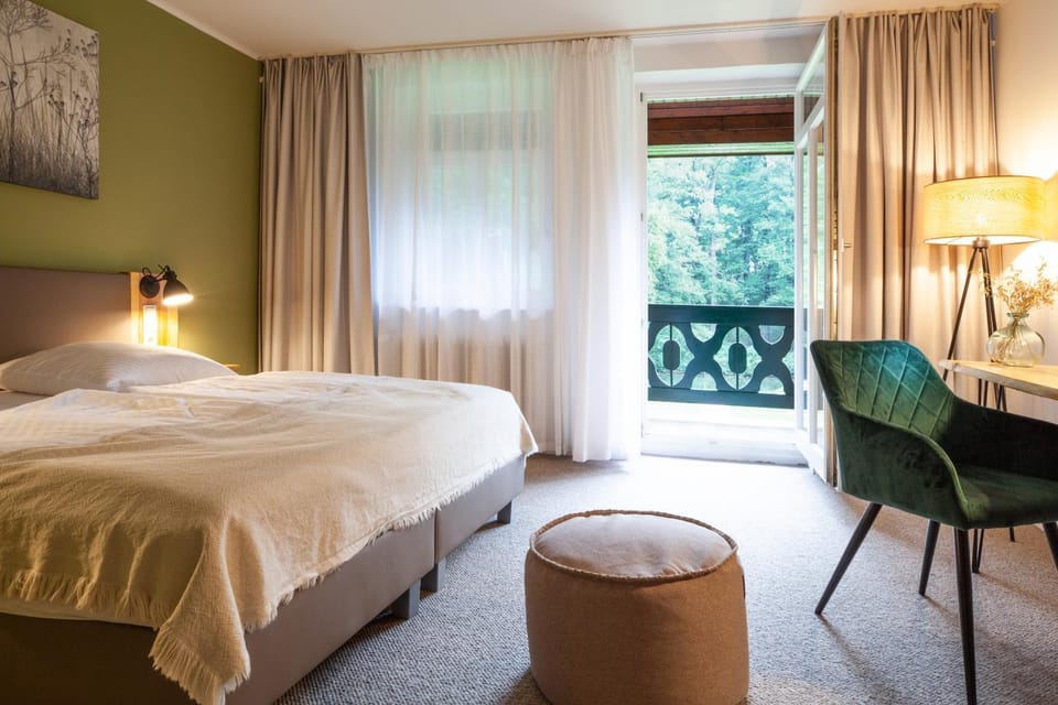 Waldhotel Eiche Hotel in Burg