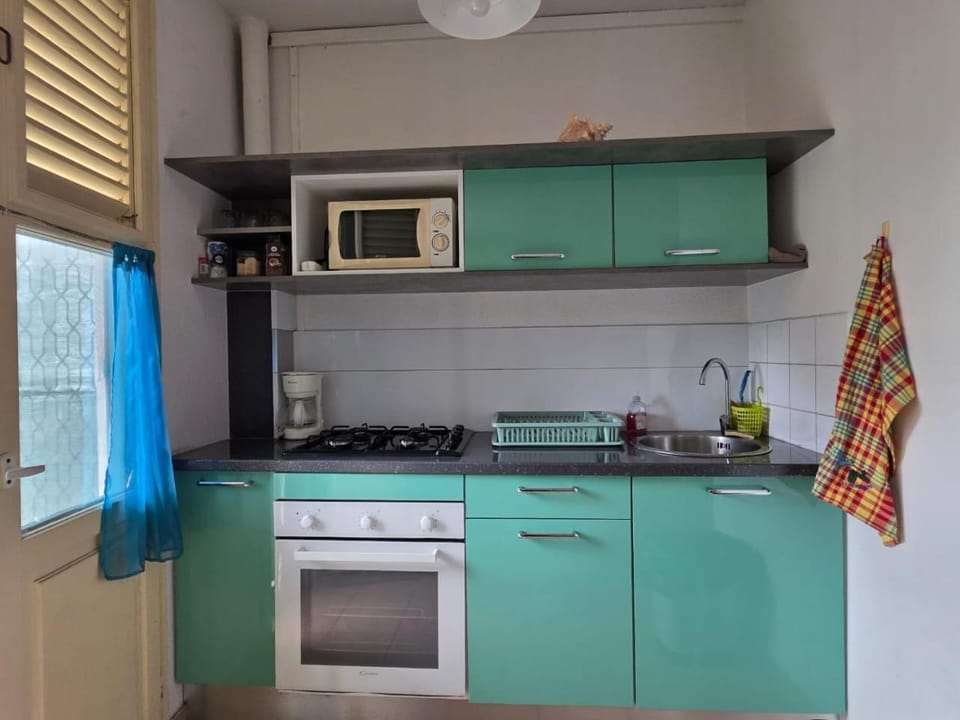 oven, stove