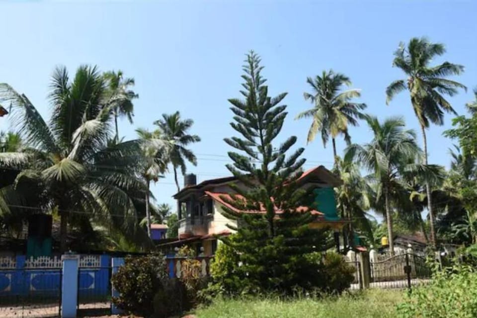 Peace Villa Luxurious 5BHK Siridao Goa Beach Villa in Goa, India