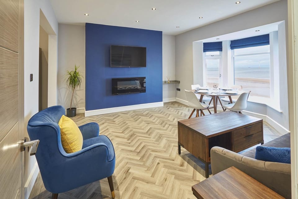 Living room, Seating area, Dining area, Sea view