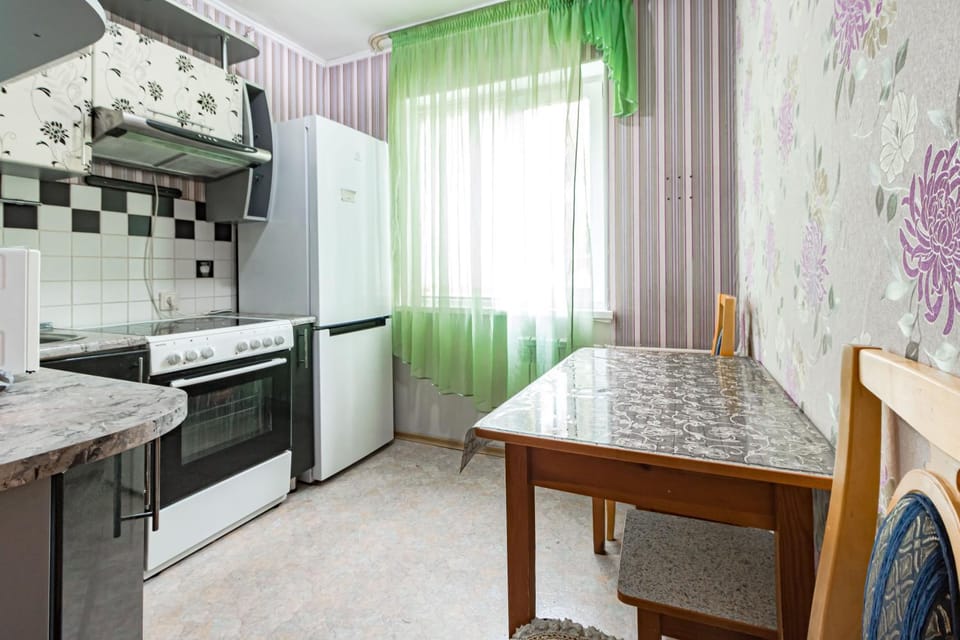 Просторная квартира в центре города Павлодар Apartment in Kazakhstan