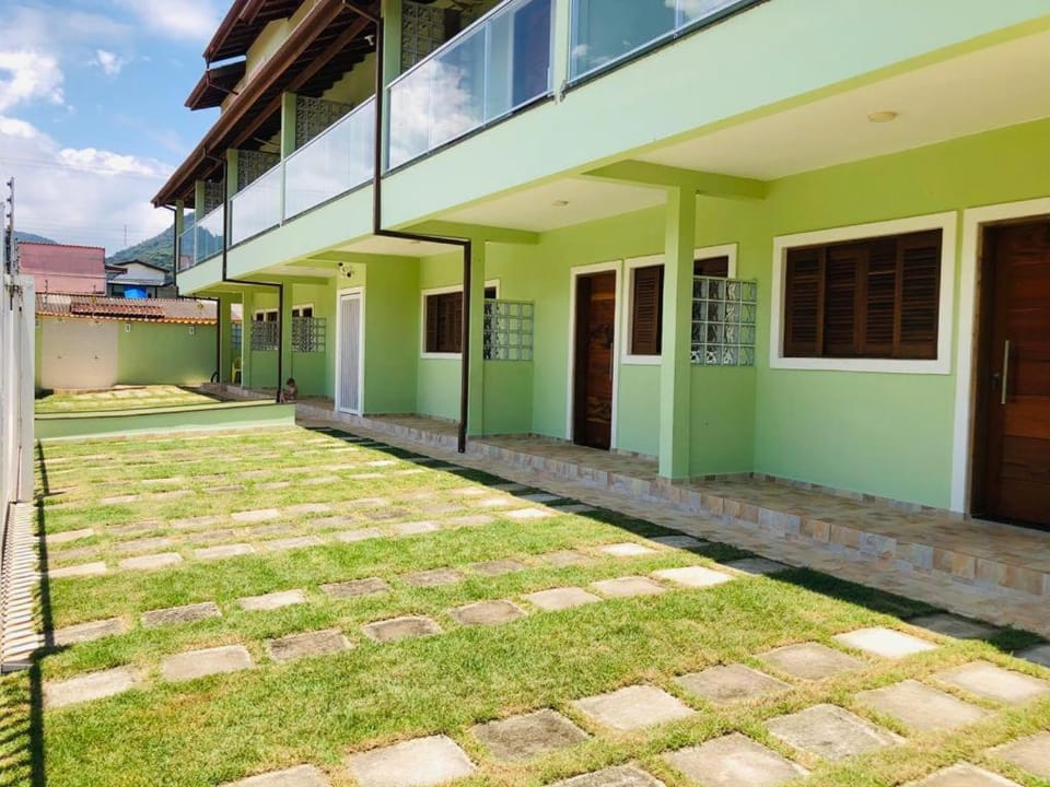 Villa Palmeira Ubatuba Bed and Breakfast in Ubatuba