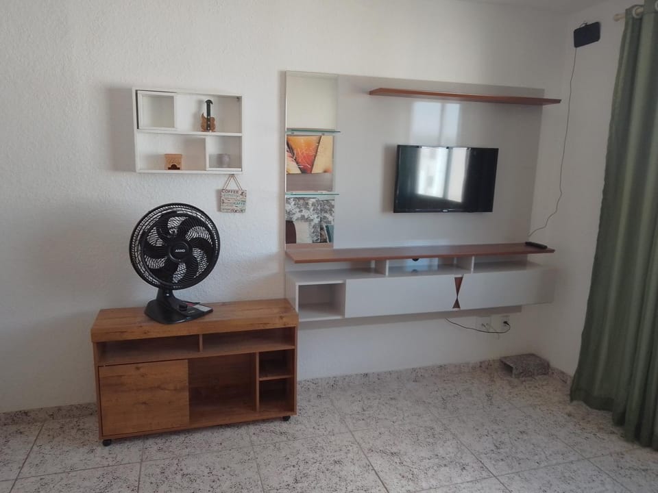 Communal lounge/ TV room, fireplace