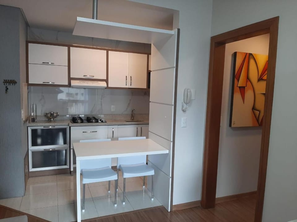 APARTAMENTO A UMA QUADRA DO HARD ROCK CAFÉ GRAMADO Apartment in Gramado