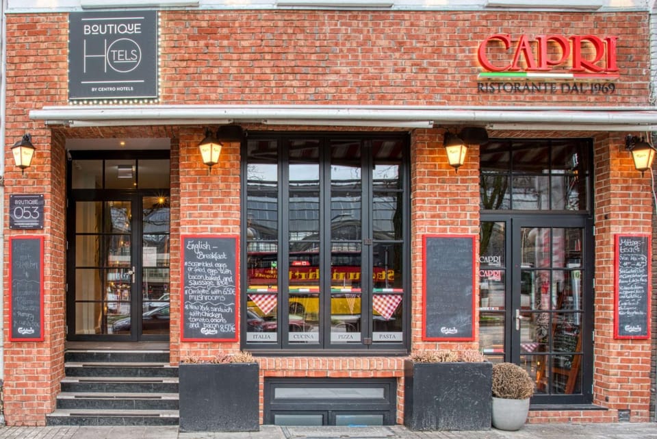 Property building, Restaurant/places to eat