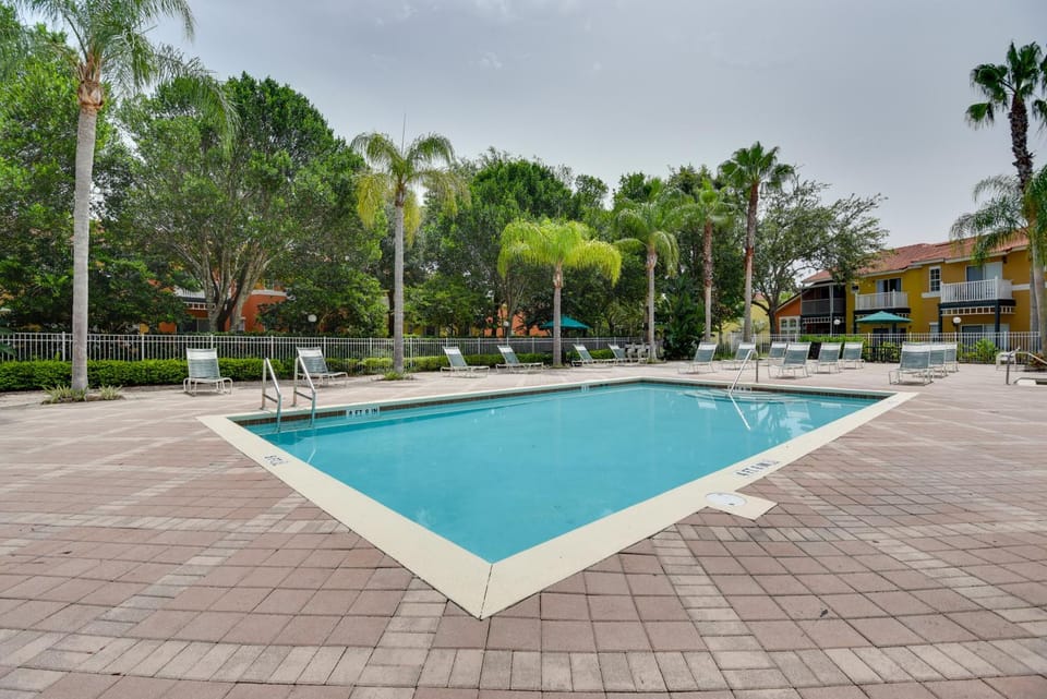 Near Disney & Epic Universe: Home w/ Resort Perks House in Four Corners