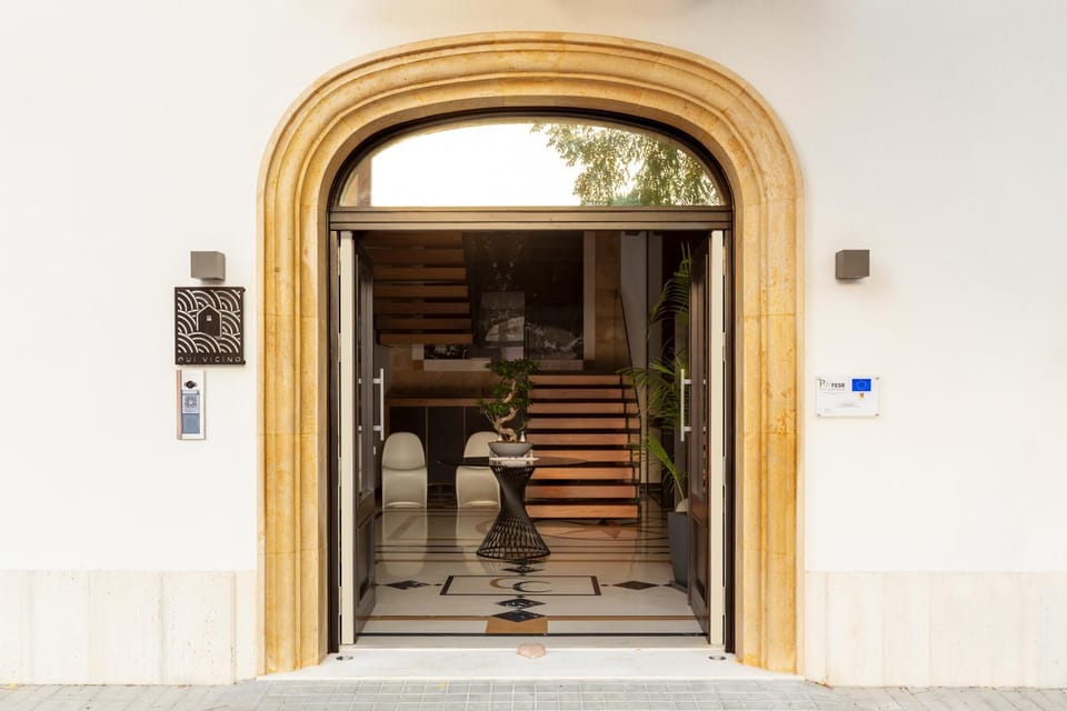 Facade/entrance, Lobby or reception