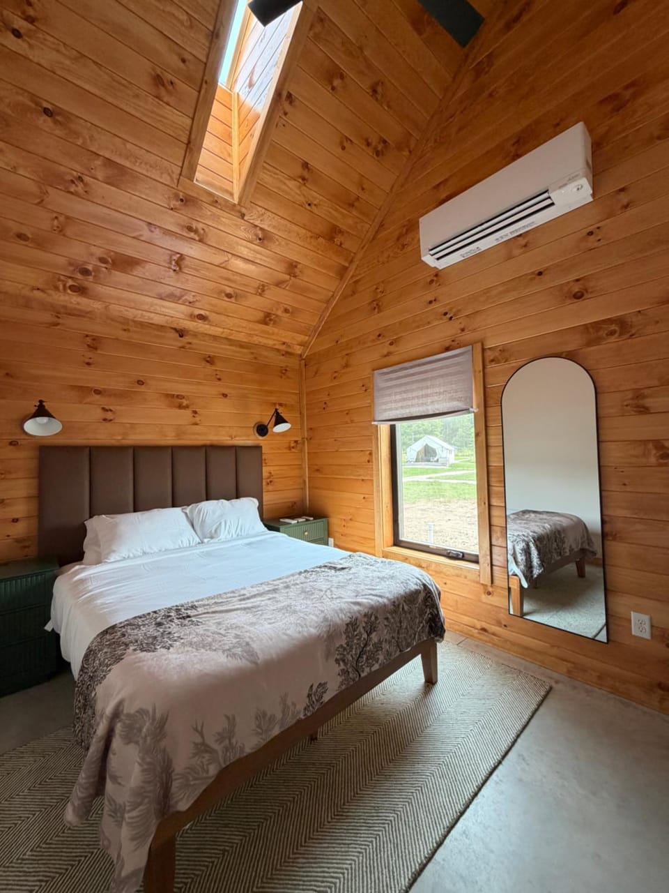 Off Map Glamping Campground/ 
RV Resort in Michigan