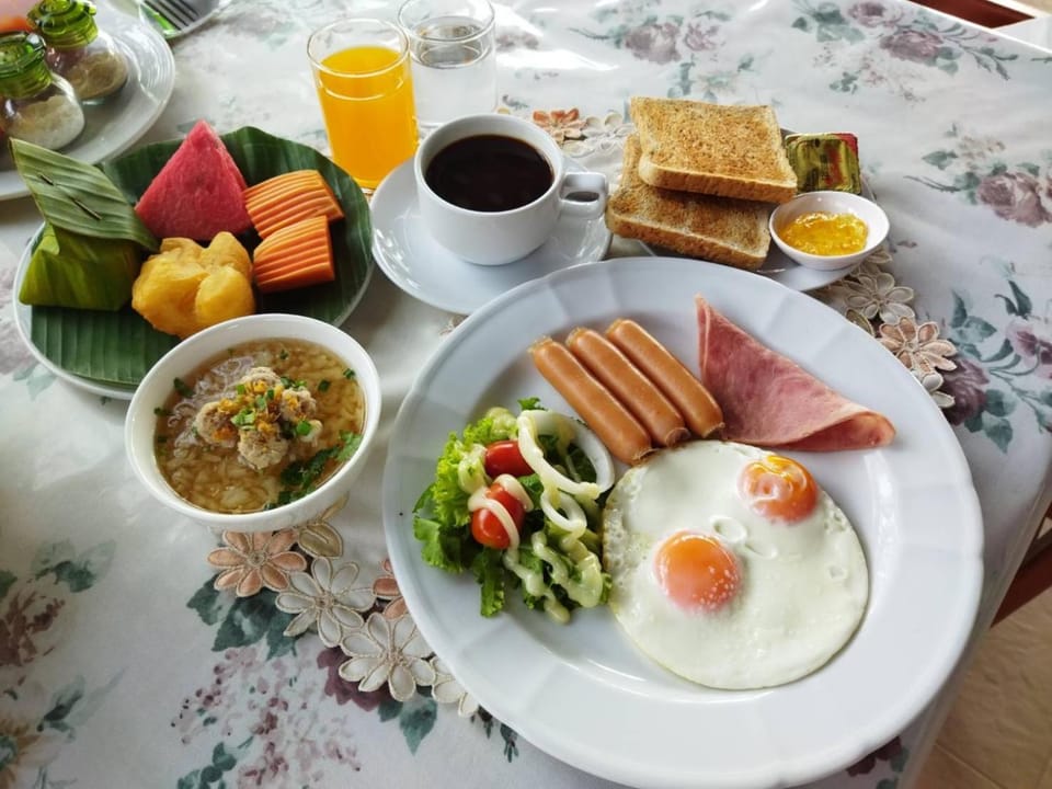 Breakfast