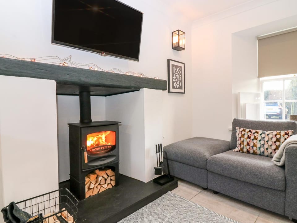 Rhum Cottage House in Scotland