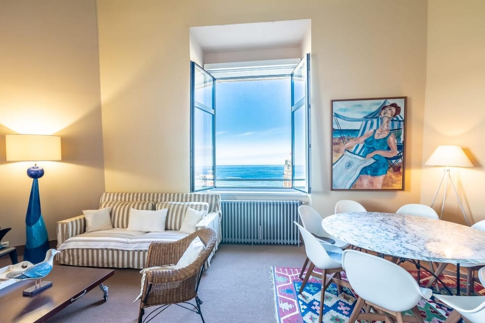 SUN KEYWEEK Duplex Breathtaking view of the Ocean and Palace Gardens Apartment in Biarritz