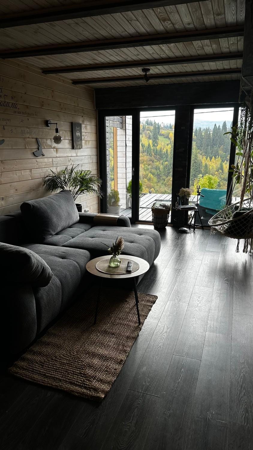 Карпатське Hygge котедж для двох з чаном-джакузі у горах Chalet in Lviv Oblast