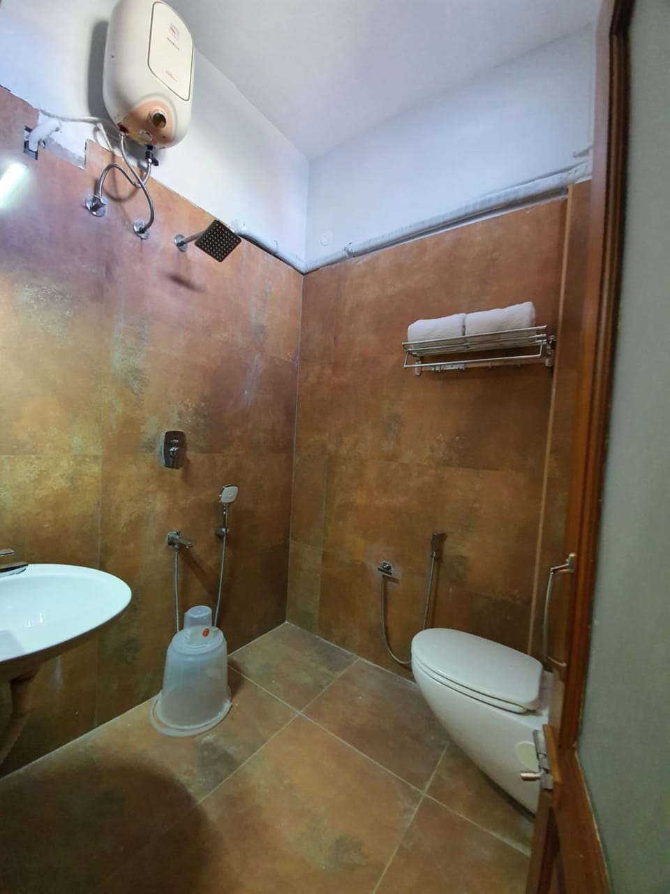 Le Supreme Inn (the lap of luxury) Hotel in Puducherry