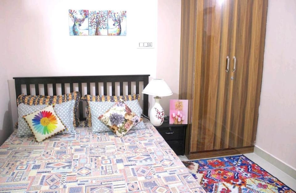 Bed, Photo of the whole room, Bedroom, wardrobe