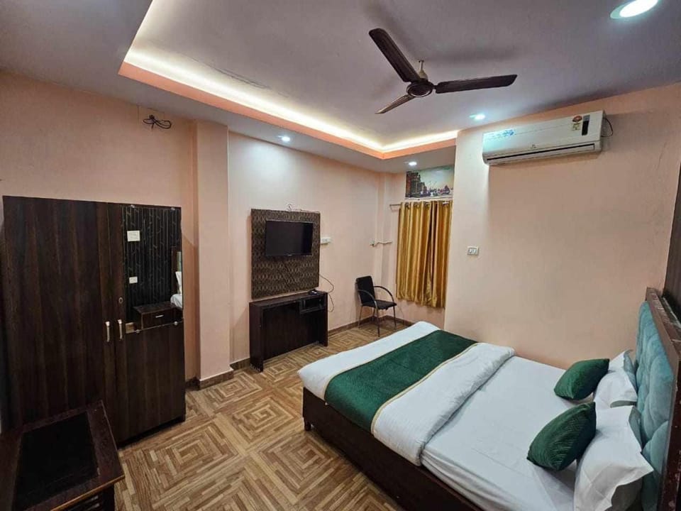 Hotel assi river Bed and Breakfast in Varanasi
