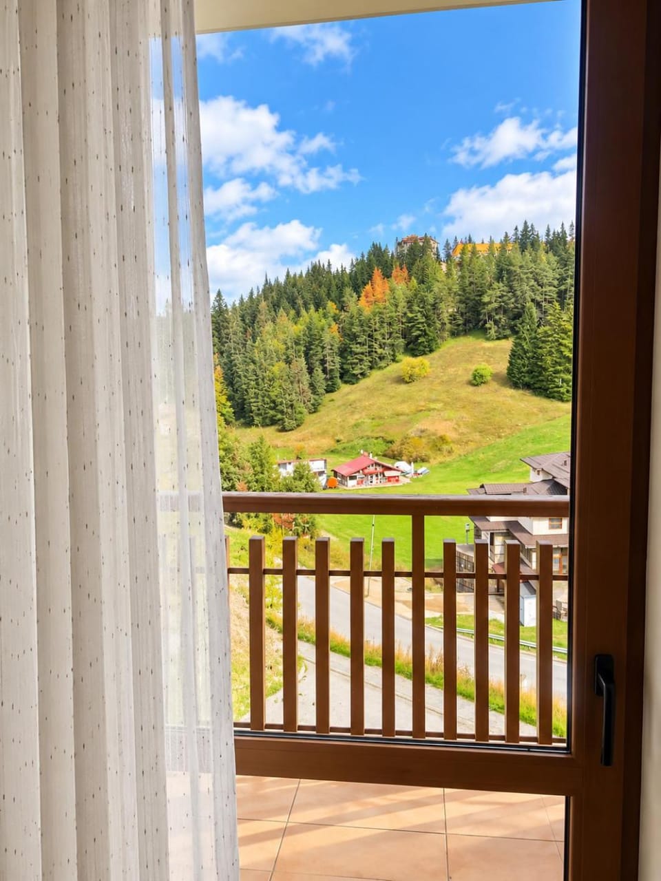 Day, Natural landscape, Balcony/Terrace
