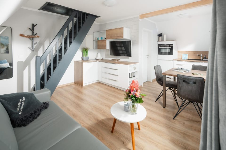 Kitchen or kitchenette, Living room, Dining area, kitchen, kitchen
