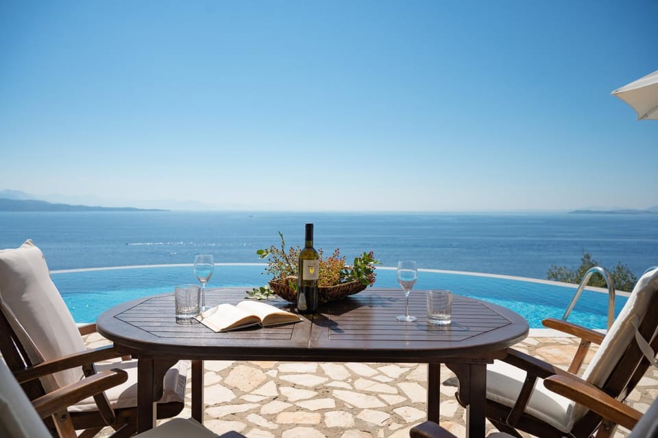 Patio, Day, Natural landscape, View (from property/room), Balcony/Terrace, Dining area, Pool view, Sea view, Swimming pool