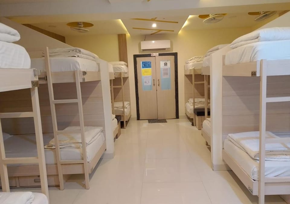 bunk bed