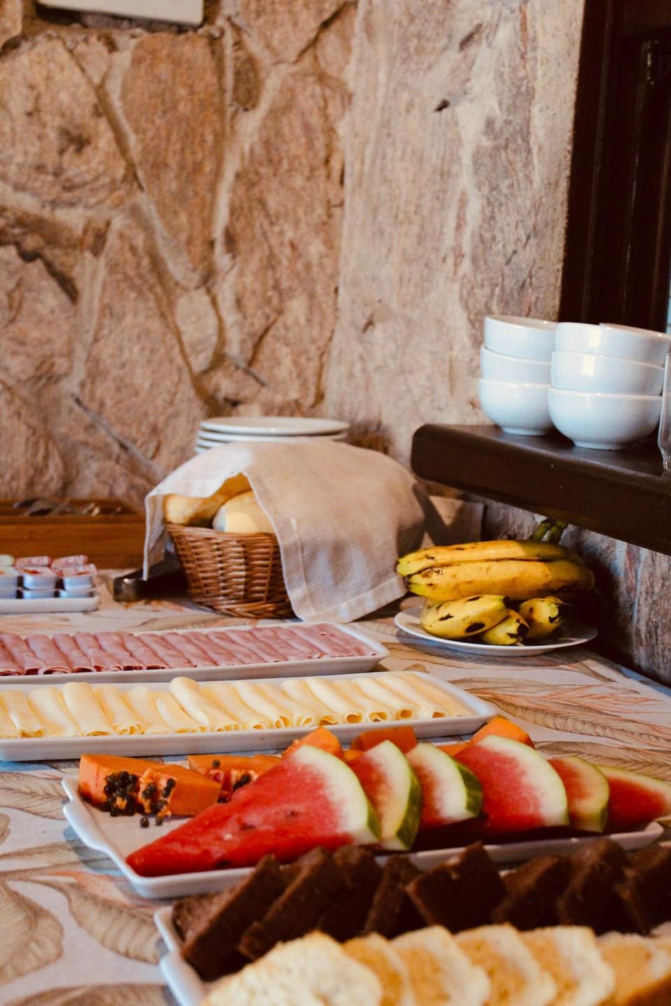 Breakfast, Continental breakfast