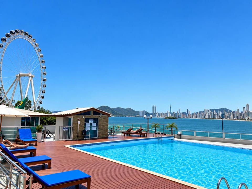 Property building, Sea view, Swimming pool