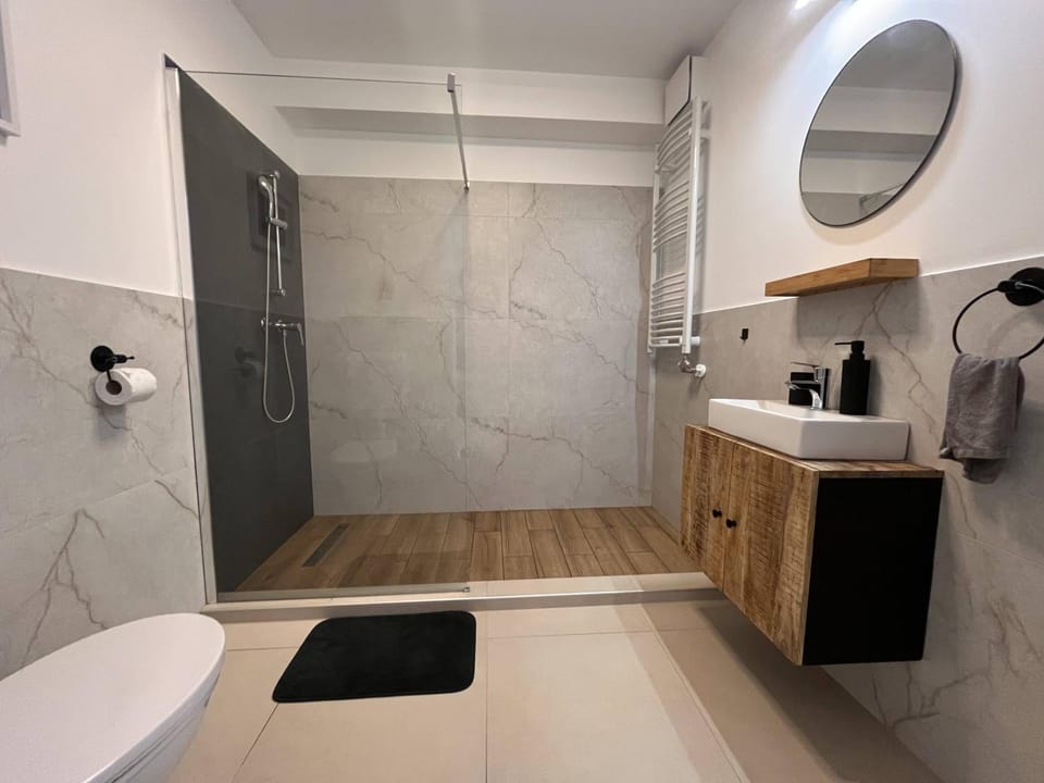 Kossuth Apartmanház Apartment in Hungary
