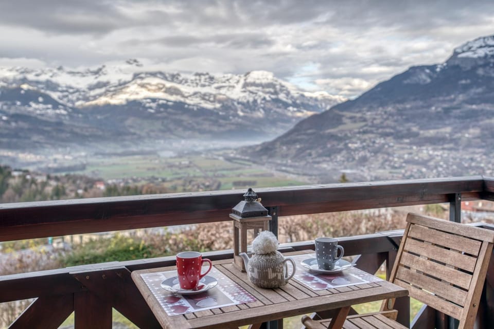 Balcony/Terrace, Alcoholic drinks