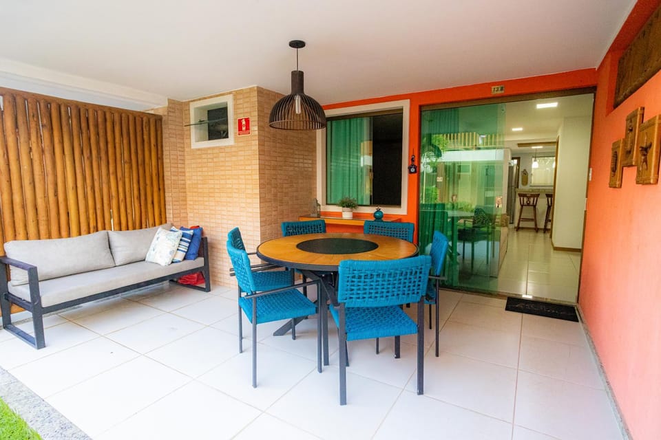 Patio, Dining area