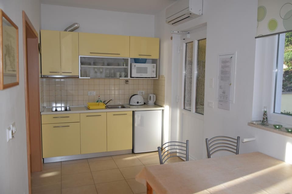 Apartments Sandra Apartment in Primorje-Gorski Kotar County