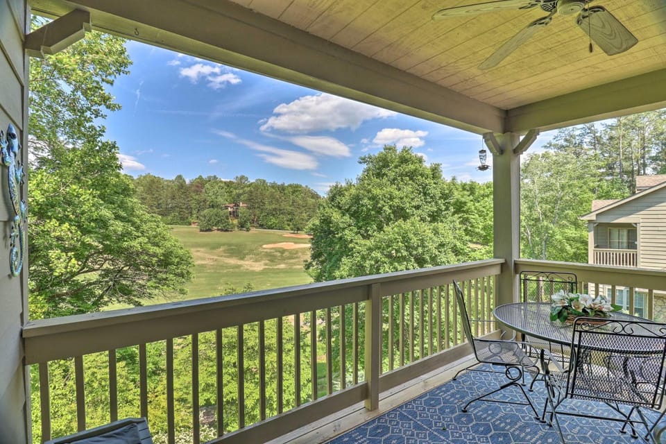 Indoor Pool & Golf Course Views: Lake Lure Condo! House in Lake Lure