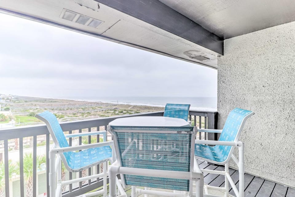 Fernandina Beach Condo w/ Pool & Beach Access! House in Fernandina Beach