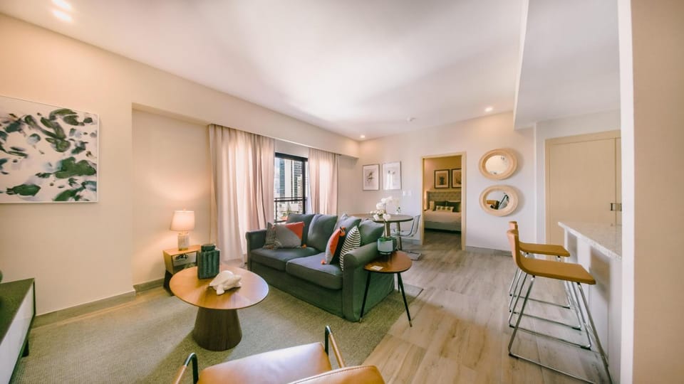 Fully Serviced Apartment at Regatta Living - 9F Apartment in Santo Domingo