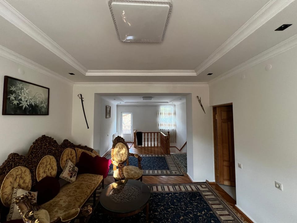 Balkonchik GuestHouse Bed and Breakfast in Armenia