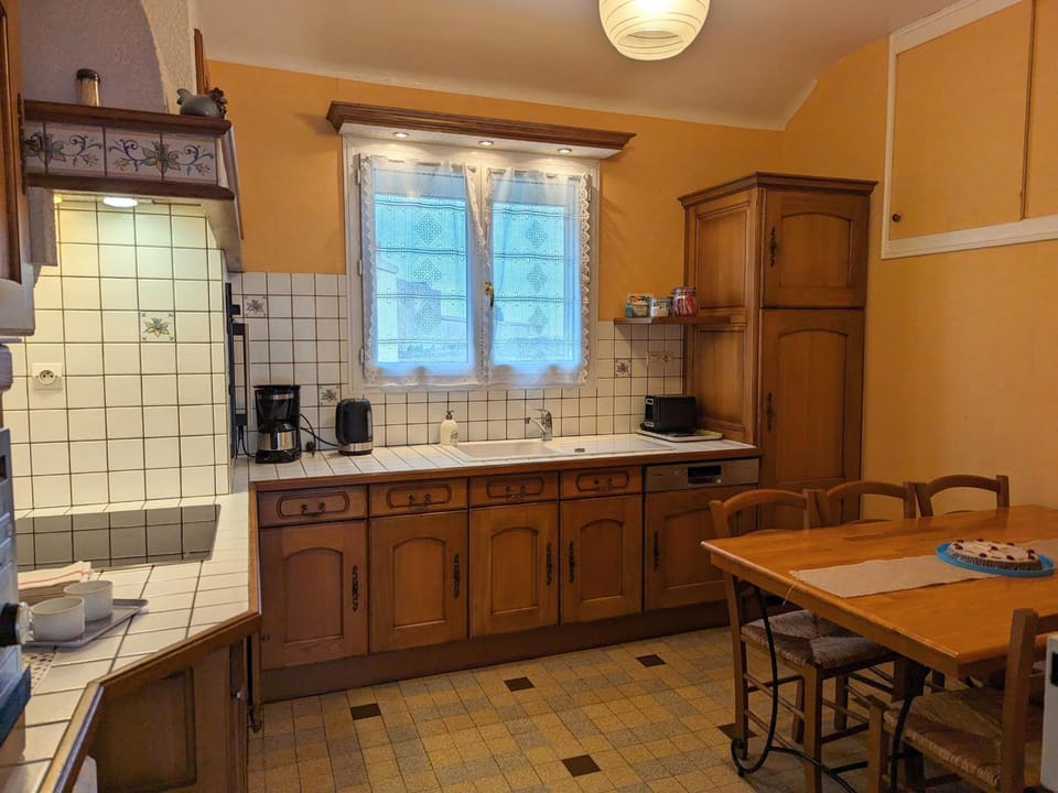 Gîte chaleureux en pleine campagne avec cour privée, vélos, ping-pong et à 1h de Paris - FR-1-590-22 House in Centre-Val de Loire