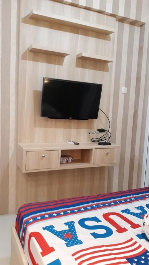 Vika Green Pramuka City Studio Apartment in Jakarta