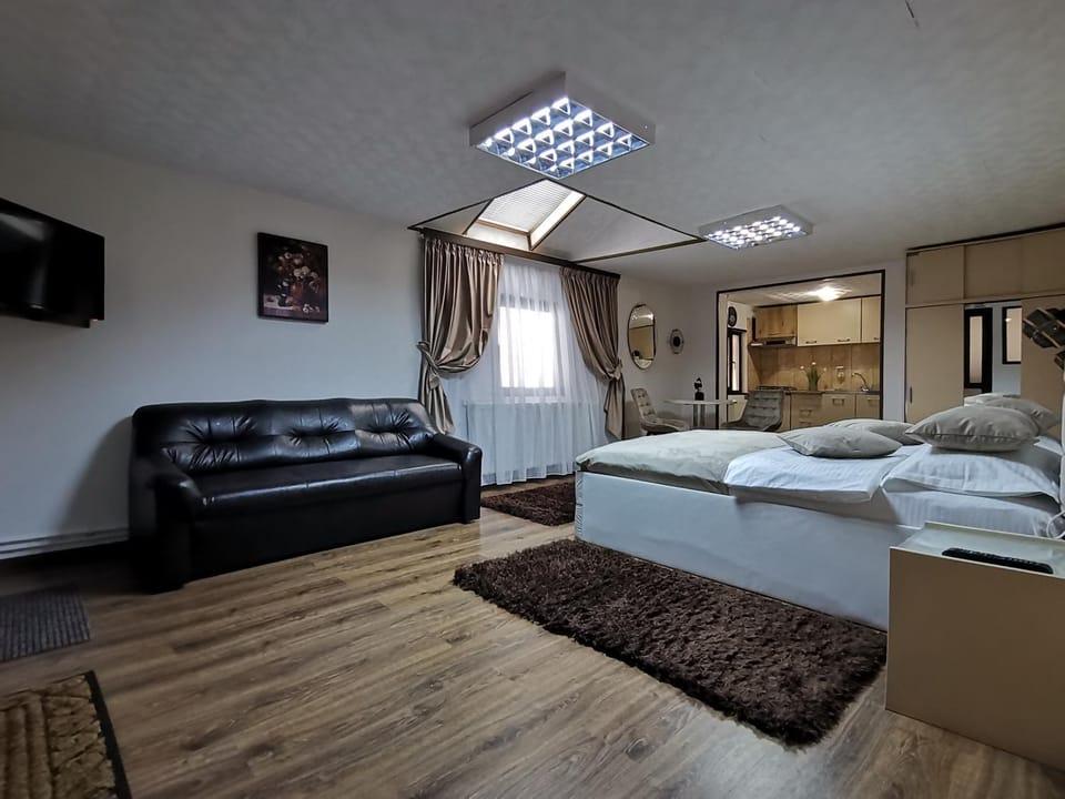 TV and multimedia, Seating area