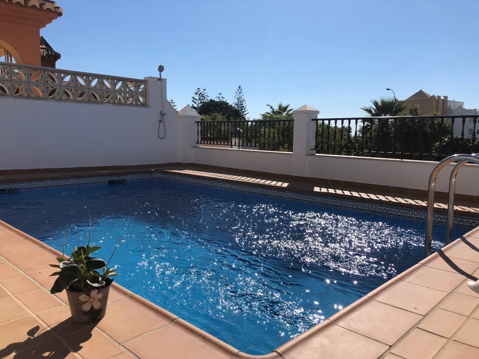 Day, Pool view, Swimming pool