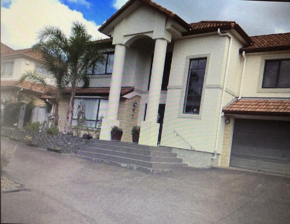 Beautiful Luxurious Large Home Villa in Auckland