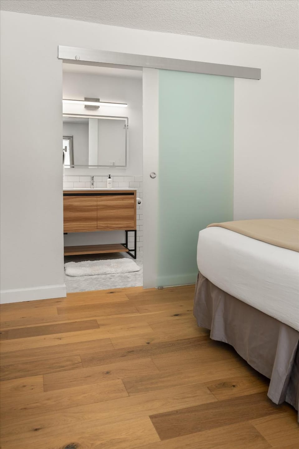 Bathroom, Bedroom