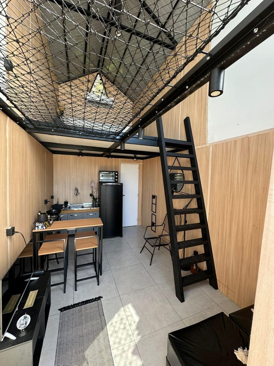 Living room, kitchen