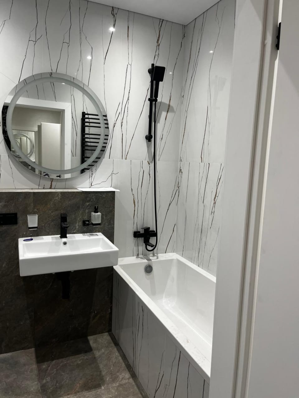 Квартира в новому жк Дрім Таун Apartment in Ukraine